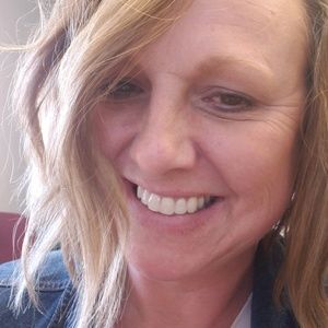 Meet your Posher, Stacy